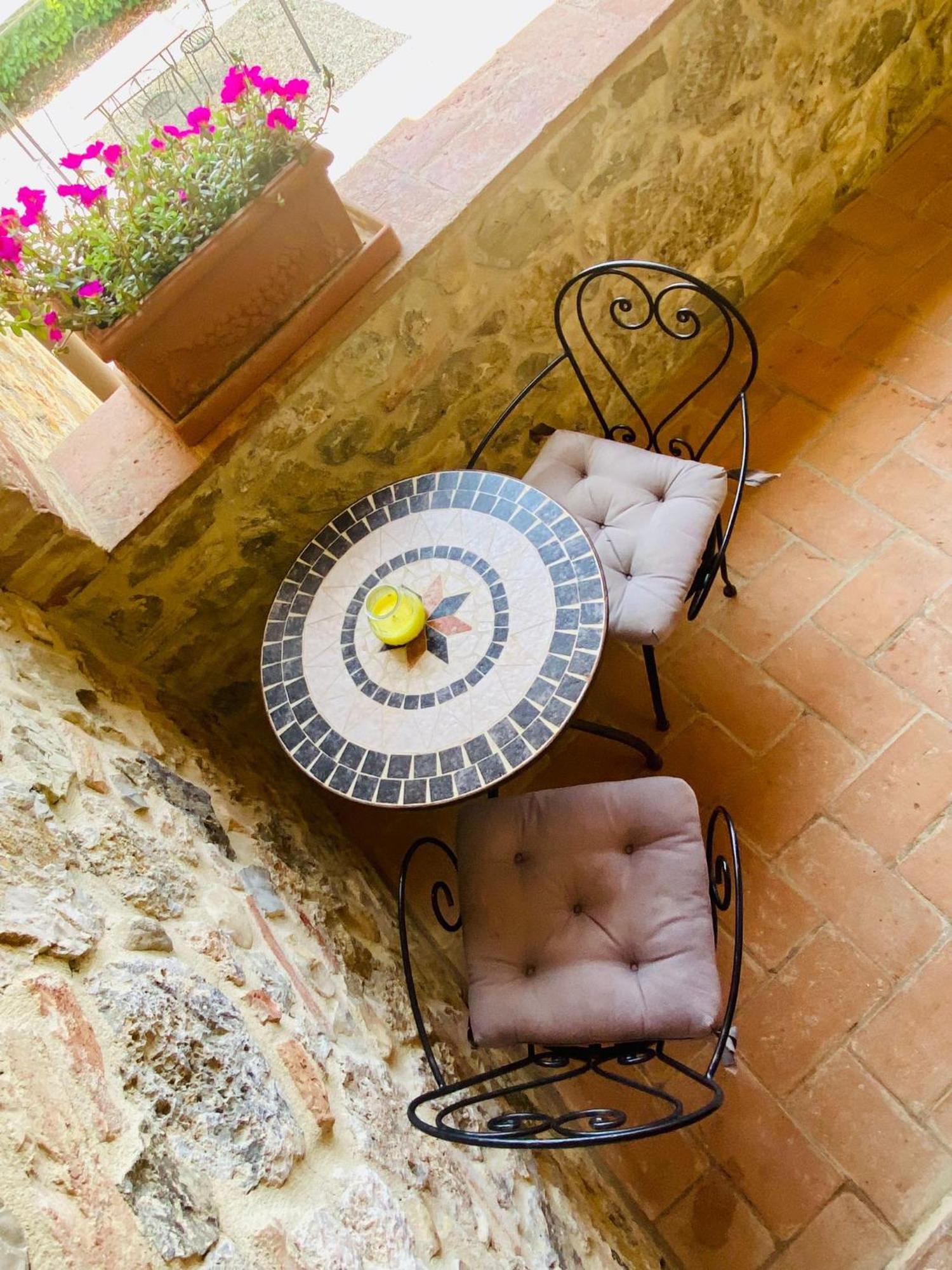 Agriturismo La Peschiera Казоле-д'Эльса Экстерьер фото
